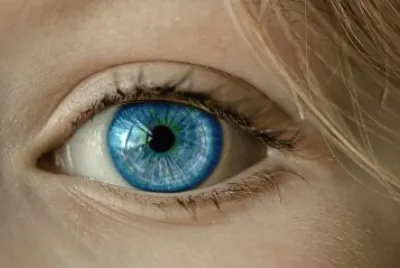 olhos profundos