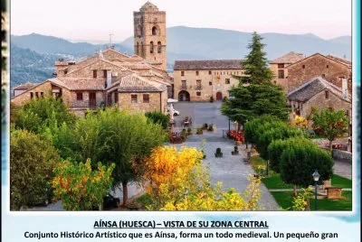 AÃNSA (HUESCA) â€“ VISTA DE SU ZONA CENTRAL jigsaw puzzle