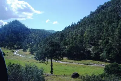Arroyuelo en la serranÃ­a.