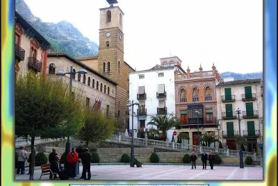 CAZORLA (JAÃ‰N) â€“ PLAZA DE LA CORREDERA jigsaw puzzle