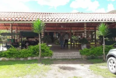 finca jigsaw puzzle