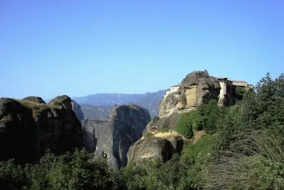 Monasterio en Meteora, Grecia. jigsaw puzzle