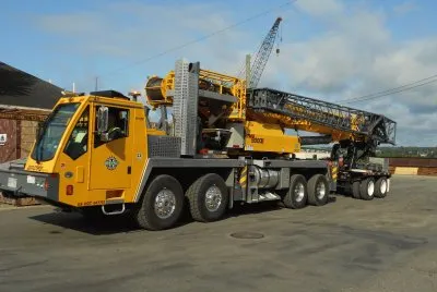 Big yellow crane    L