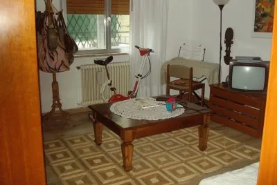bedroom2