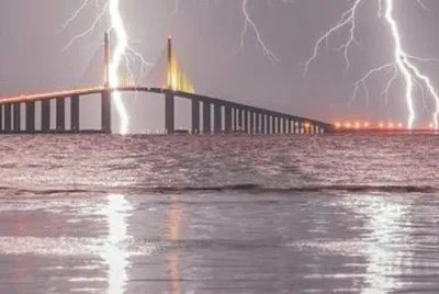 Nice shade of lightening jigsaw puzzle