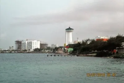 Faro en Puerto JuÃ¡rez CancÃºn.