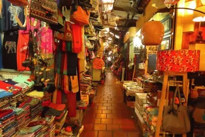 Mercado Nocturno Siem Reap Cambodia