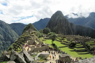 Machu Picchu, PerÃº. jigsaw puzzle