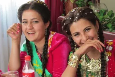 Turkmenistan Fiesta egreso de secundaria