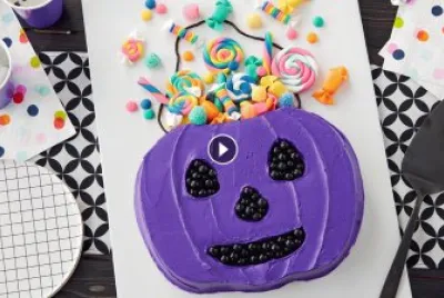 Clever Pumpkin Bucket Cake-Cooking