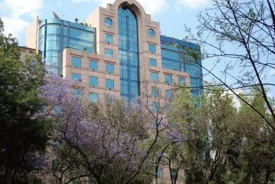 Edificio en la Ciudad de MÃ©xico.
