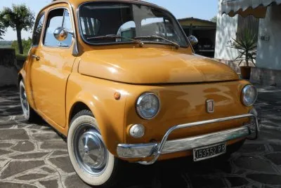 FIAT 500 arancione