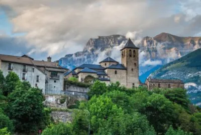 Pirineos de AragÃ³n jigsaw puzzle