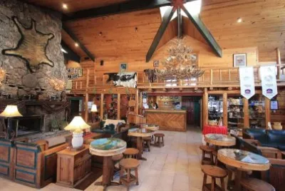 hotel jigsaw puzzle