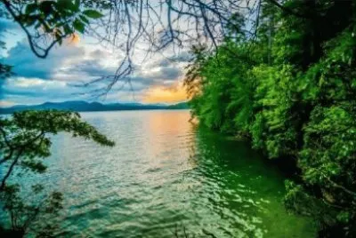 Lago no CanadÃ¡ jigsaw puzzle
