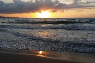 Tramonto sul mare