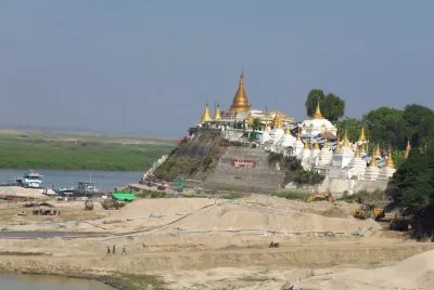 פאזל של MYANMAR