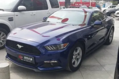Ford Mustang VI 2015