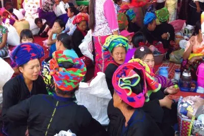 פאזל של MYANMAR