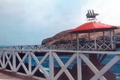 En el bello Balneario de Ancon ...  Dic 2018