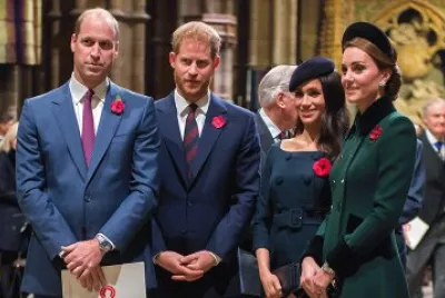 William, Harry, Meghan y Kate jigsaw puzzle