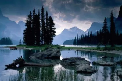 Canada lac de montagne