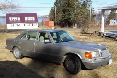 Mercedes 560SEL