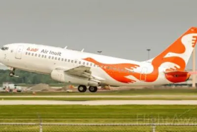Air Inuit Boeing 737 200 Canada