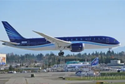 Azerbaijan Airlines Boeing 787-8 AzerbaiyÃ¡n
