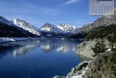 monti e lago jigsaw puzzle