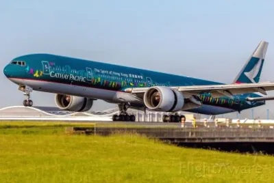 Cathay Pacific Boeing 777-300 Honk Kong