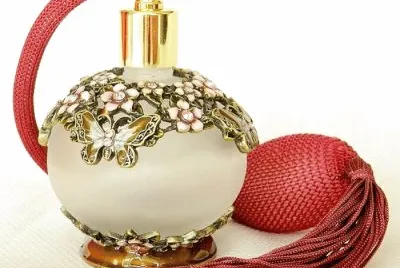Perfume jigsaw puzzle