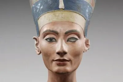 NEFERTITI