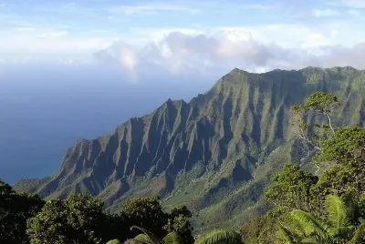 HI Kauai Kalalau valley