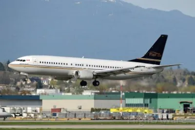 Flair Airlines Boeing 737-400 Canada