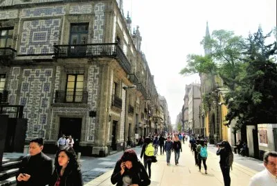 Calle peatonal Madero, Ciudad de MÃ©xico. jigsaw puzzle
