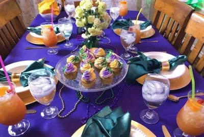 Perfect Mardi Gras Table Setting