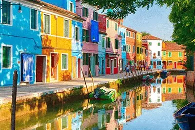 פאזל של Burano Italie ombres sur le canal