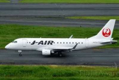 J-Air Embraer 170/175 Japon