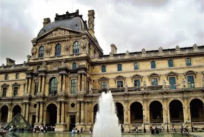 Museo El Louvre. ParÃ­s.