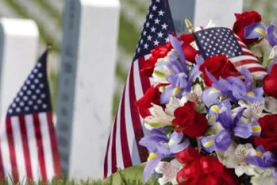 פאזל של Memorial Day Flags and Flowers