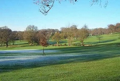 פאזל של Frosty Morning on Breadsall Priory Golf Course
