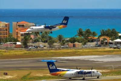 LIAT de Havilland Dash 8-100 Antigua y Barbuda