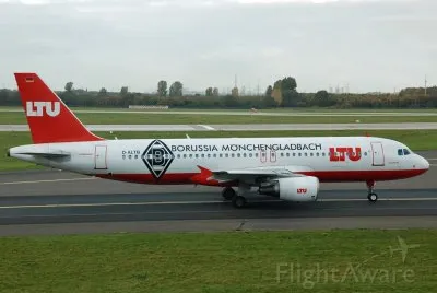 LTU International Airbus A320 Alemania