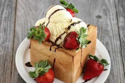 Strawberry Brick Toast