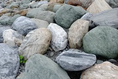 çŸ³é ­