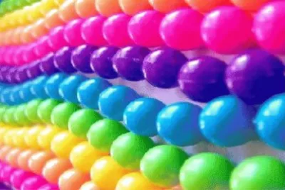 å¯¦é«”å½©åœ–