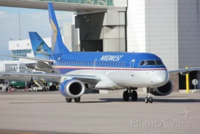 Midwest Airlines Embraer ERJ-190  Estados Unidos jigsaw puzzle