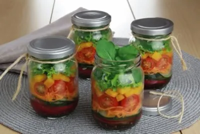 Jar Salad