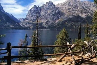 lac de montagne